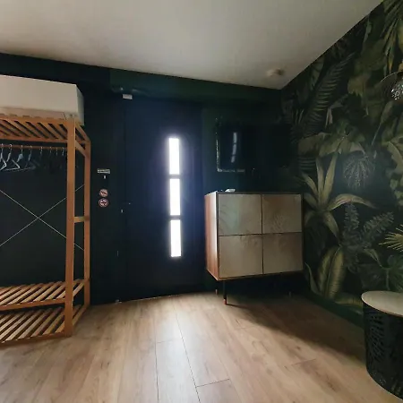 Jungle Apartment Mios Exterior photo